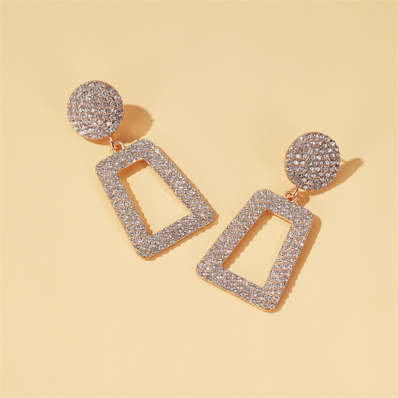 New Earrings Temperament Long Section Flash Diamond Geometric Earrings Exaggerated Wind Diamond Square Hollow Earrings Wholesale Nihaojewelry display picture 3