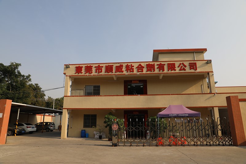 源头厂家供应18公斤装酒精胶 保利龙胶水 水性透明酒精胶泡棉胶水