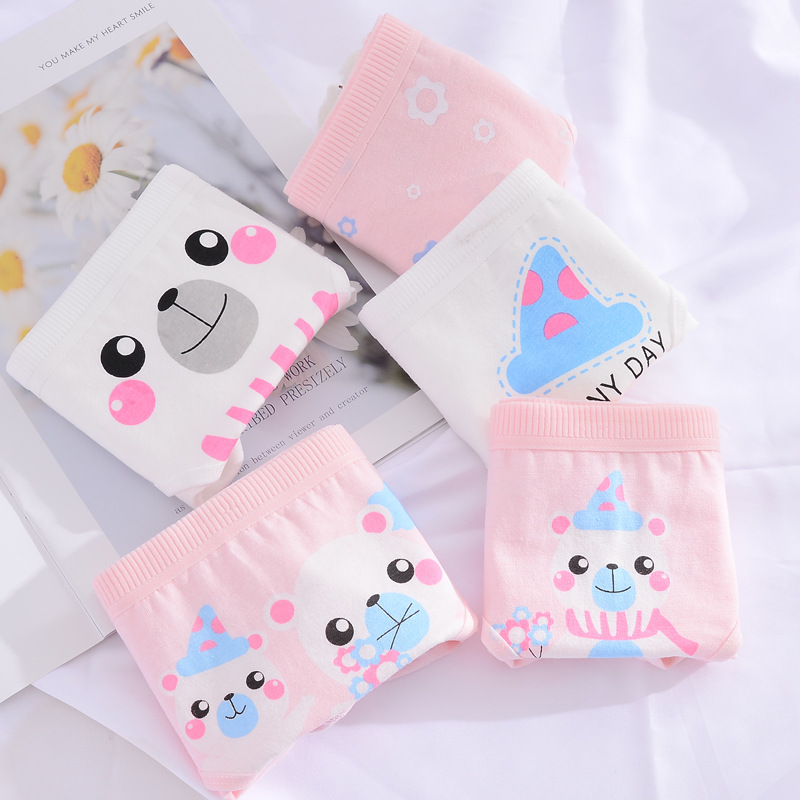 新款卡通粉色北極熊內褲女棉質面料少女學生中低腰三角褲D213