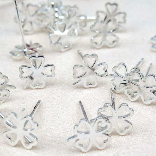 S925 sterling silver four-leaf clover earrings for women, simple ear sticks, men's compact ear piercing earrings, love earrings, silver jewelry