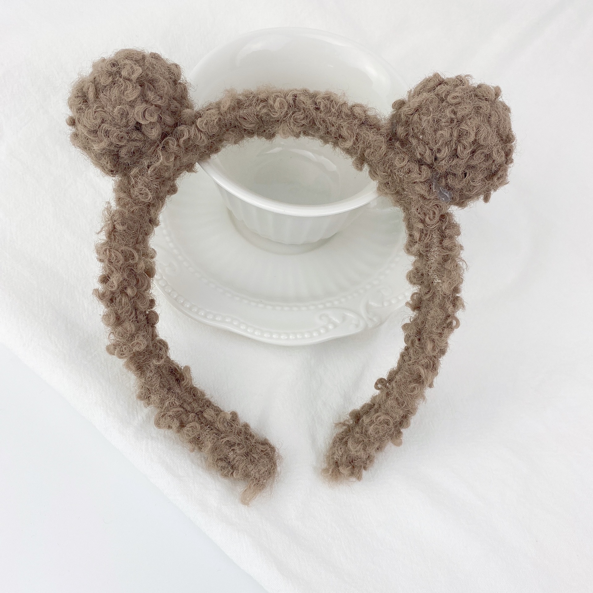 Korean  Lamb Cute Ball Headband display picture 7