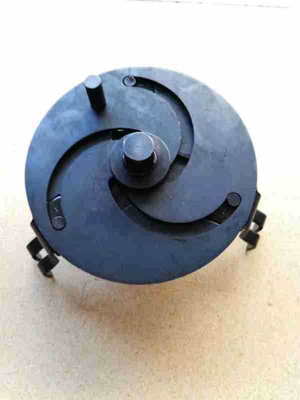 三爪可调式汽车油箱盖拆卸工具 汽油泵盖拆卸工具 油箱盖扳手?