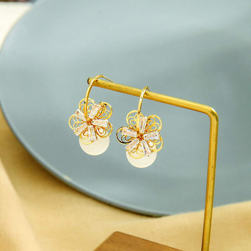 Korean Fashion S925 Silver Needle Geometric Opal Women's Zircon Flower Earrings display picture 5