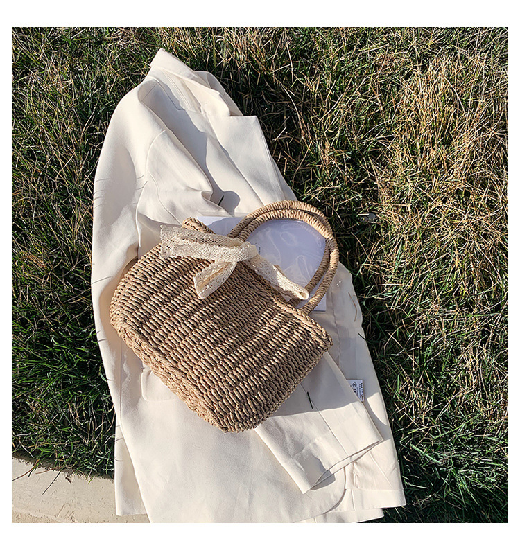 Spring New Straw Woven Bag Holiday Woven Bag Sen Department Beach Holiday Beach Bag Vegetable Basket Type Female Bag display picture 8