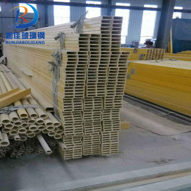 玻璃钢拉挤扁管180x60 玻璃钢拉挤型材矩形管生产厂家