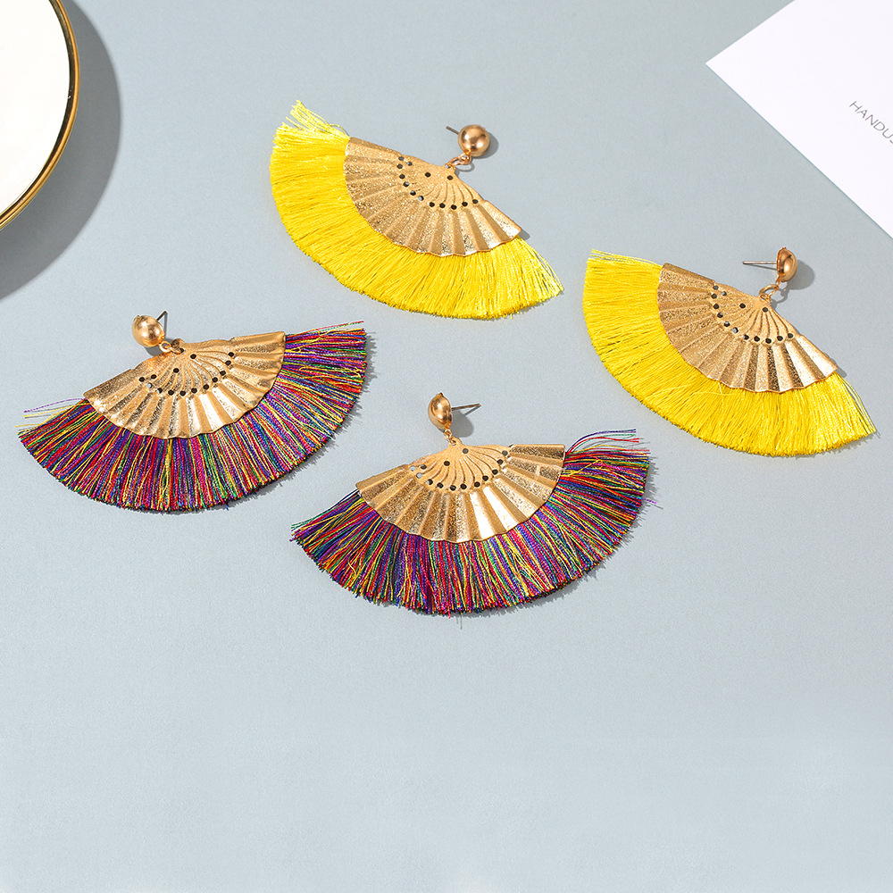 New Exaggerated Frosted Fan-shaped Bohemian Tassel Earrings Wholesale display picture 4