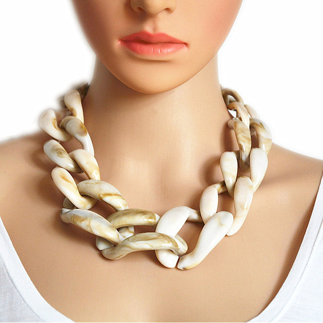 Resin-Jewelry-Statement-Neckla