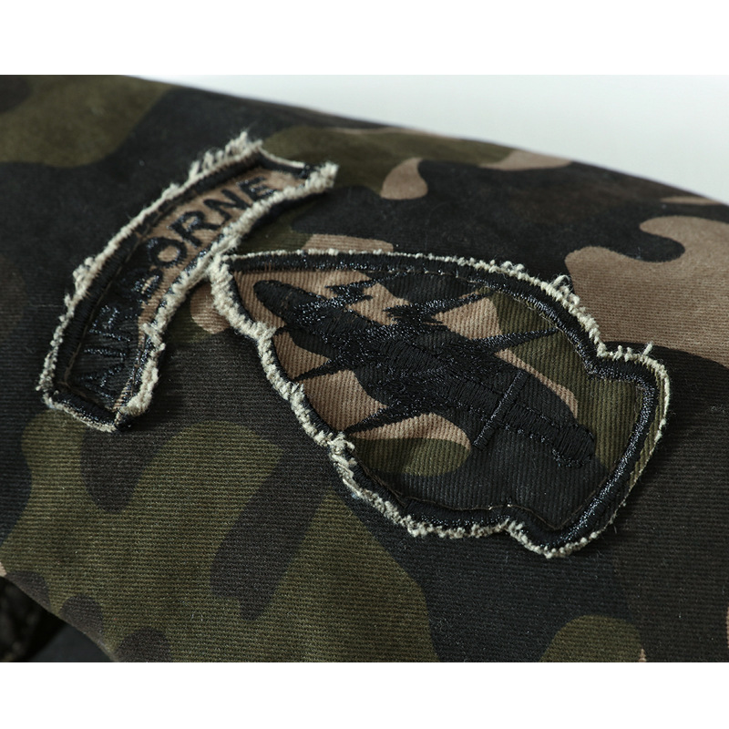 Invierno nueva juventud forrado de lana de los hombres chaqueta de camuflaje ejército ropa de trabajo de algodón suelta chaqueta de los hombres Amazon al por mayor
