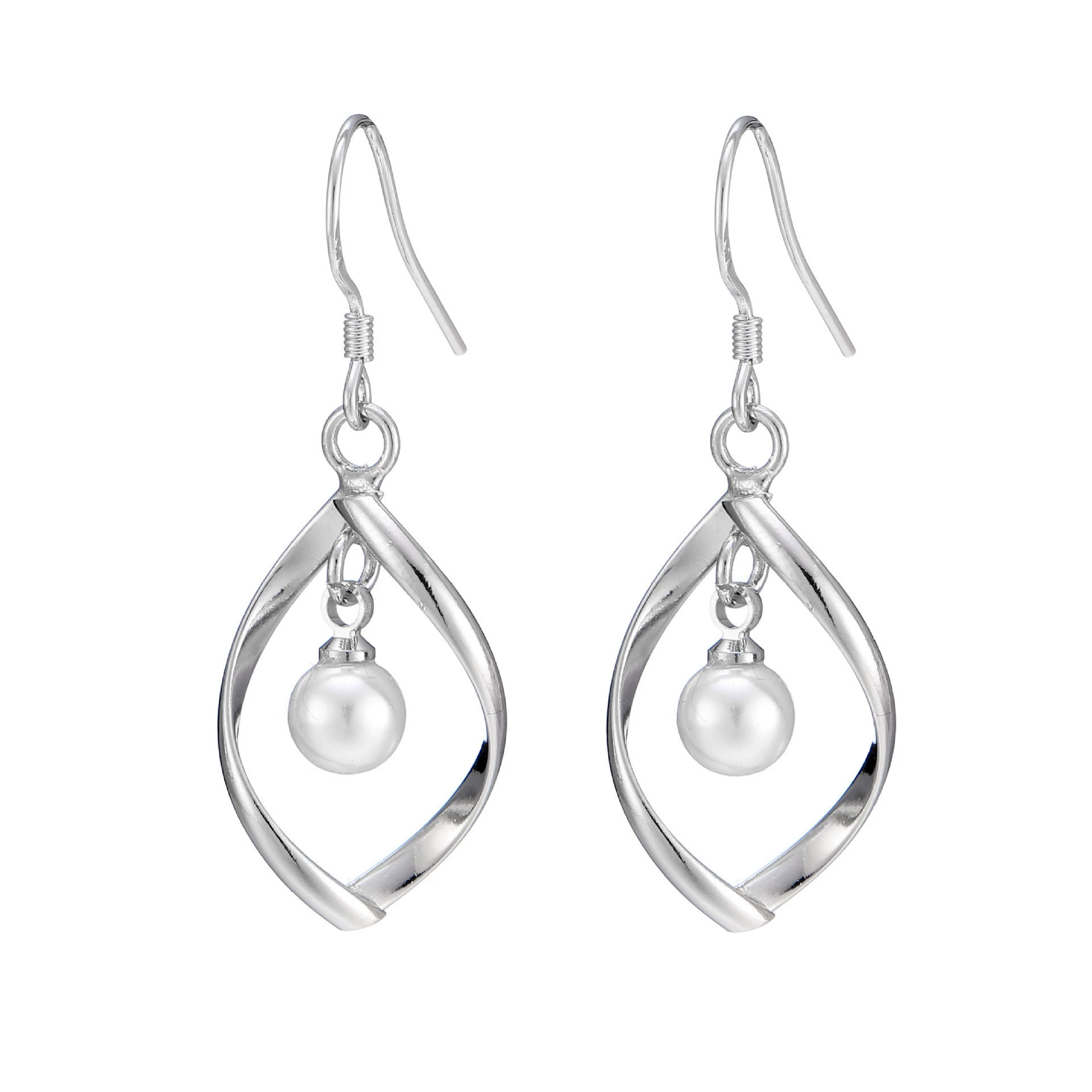 Universal earrings from pearl, wish