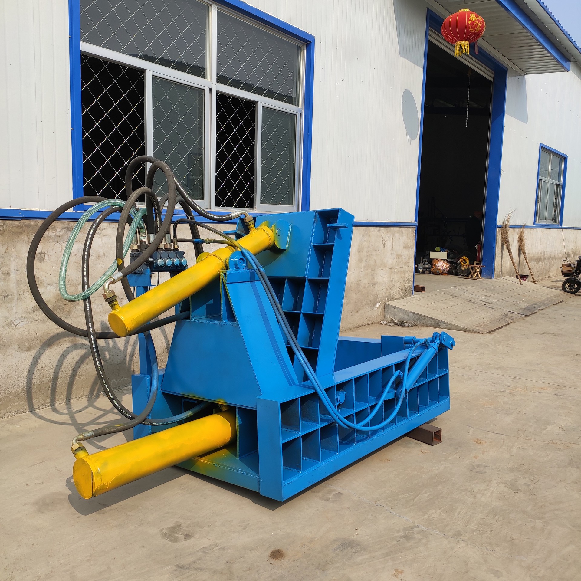 cd2b731878c9732bed80a4b208e852