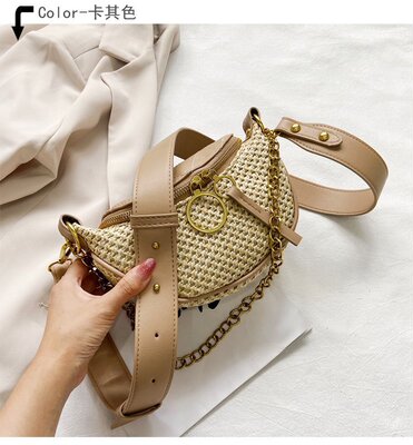 2020流行夏天上新草編小包包女新款潮時尚編織斜挎包百搭女士胸包