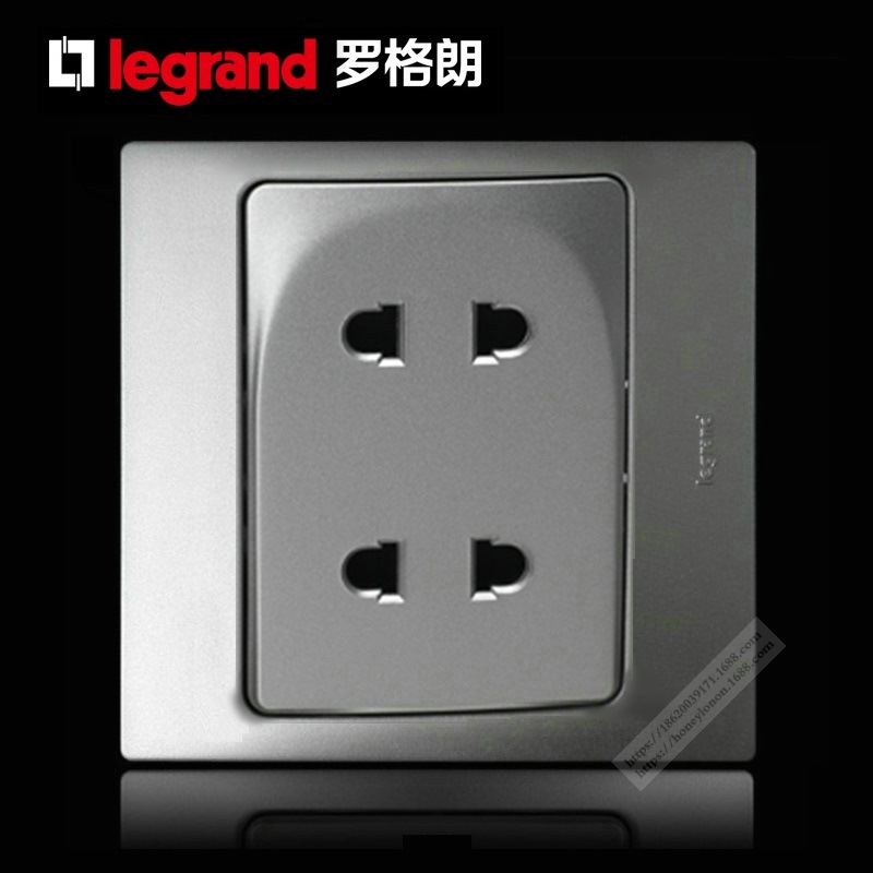 Legrand/罗格朗 美爵系列 银色 10A双联两极插座（四孔）280312