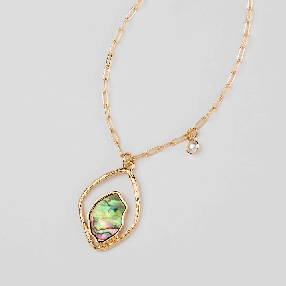 fashion natural color abalone shell irregular pendant clavicle chain necklacepicture6