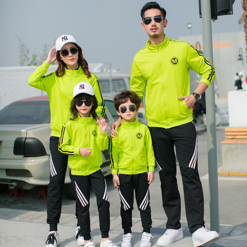  new parent-child clothing, autumn and winter clothing, sports suits, family clothing for a family of three, kindergarten uniforms, activity class uniforms
