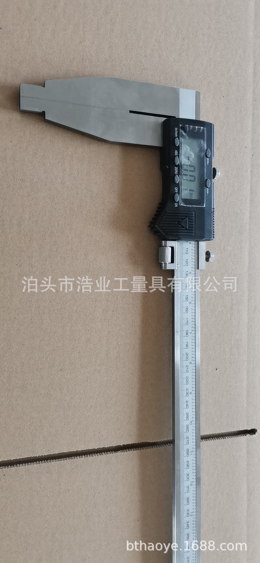 0-400x100数显卡尺