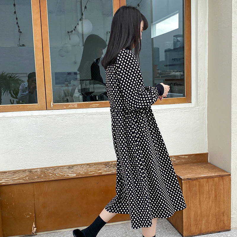 【歌铭】灯芯绒波点连衣裙女春秋中长款法式气质过膝裙DR043