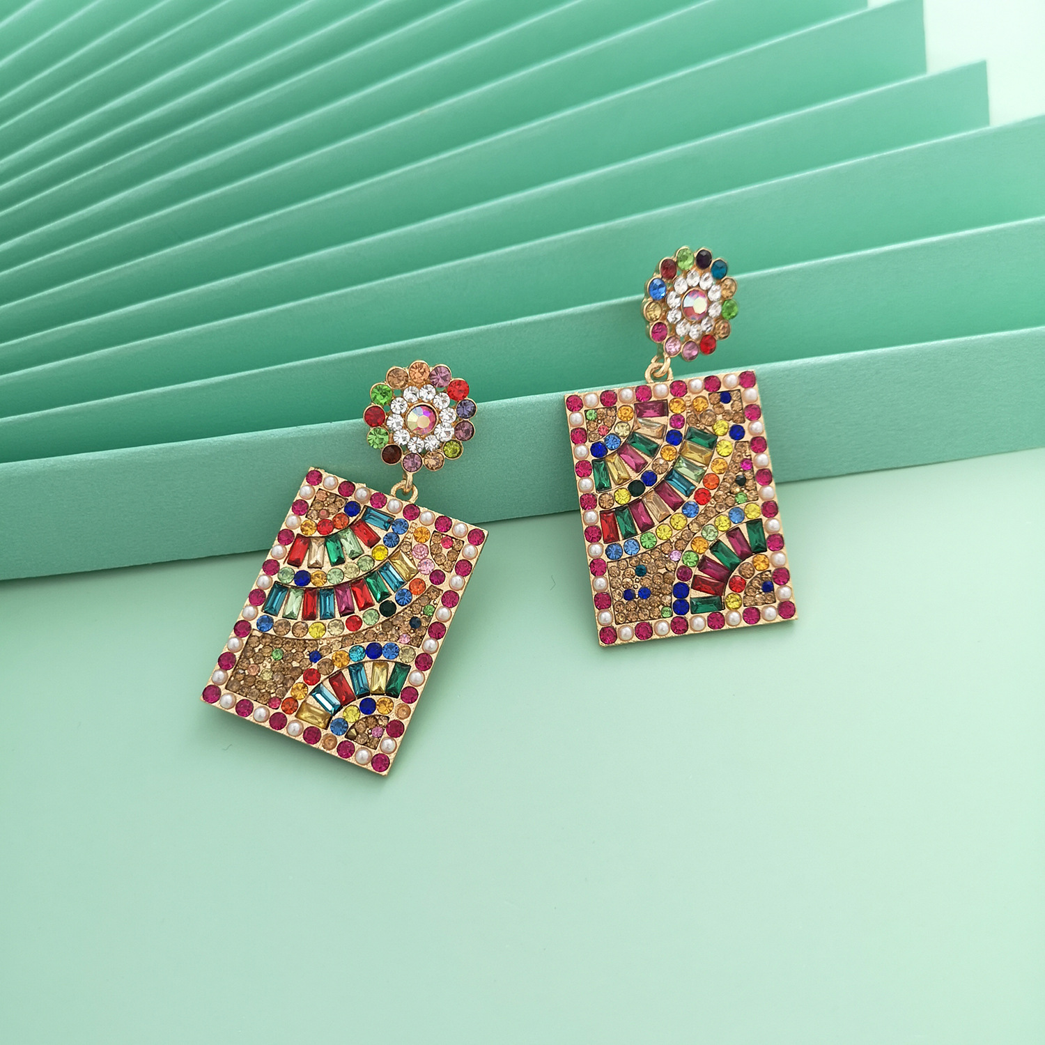 Fashion  Retro Square Diamond Earrings Bohemian   Earrings  Nihaojewelry Wholesale display picture 8