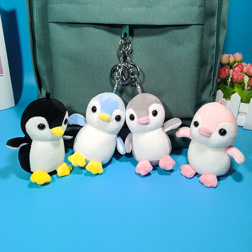 Four-way stretch penguin plush toy backpack charm, Instagram popular and cute car keychain for women, plush claw machine doll.