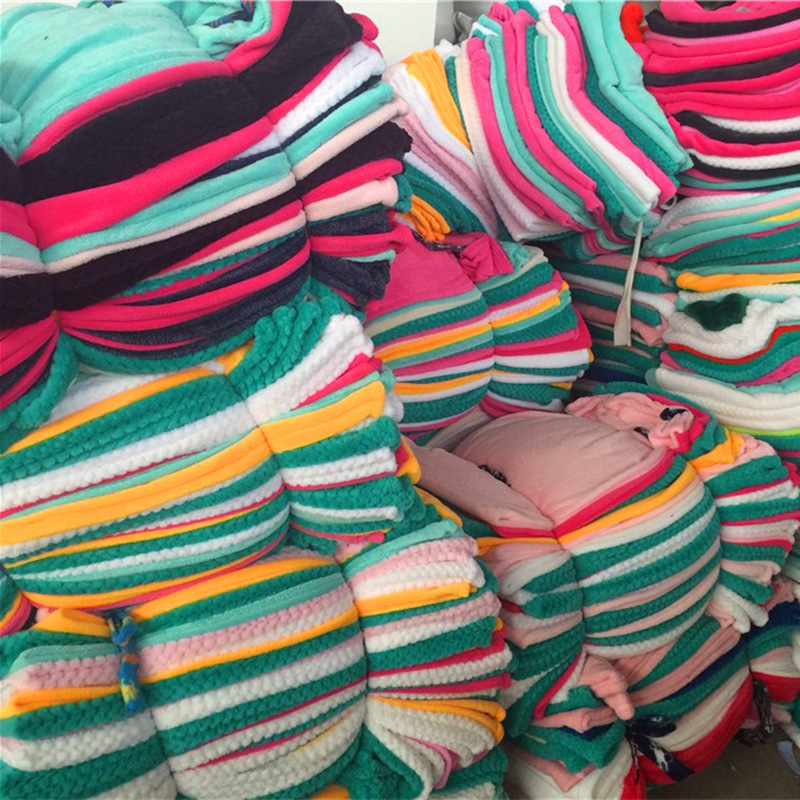 夏季午睡毯空調毯雙面法蘭絨純色小毛毯寵物毯膝蓋毯庫存禮品批發