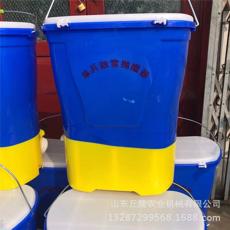 新型全自动单兵融雪抛撒器 多功能背负式化雪撒盐机 电动溶雪剂