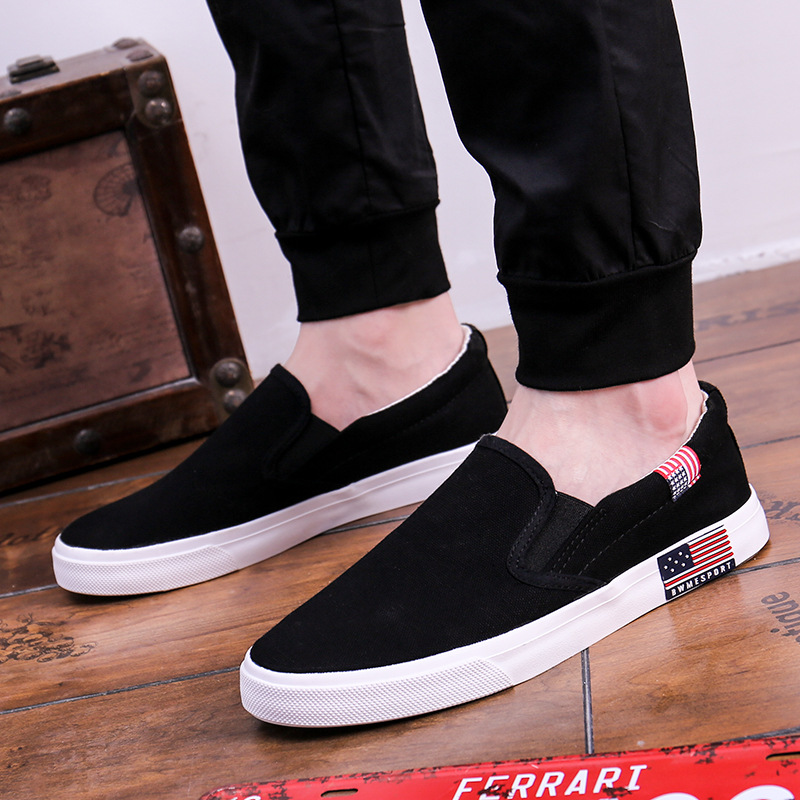 Old Beijing cloth shoes men's summer breathable driving one foot lazy shoes couple small white shoes large size wild canvas shoes