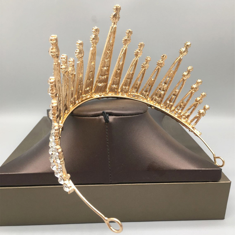 254g Weight Crown Hair Accessories Type 1 Piece Quantity Wedding, Engagement Occasion Alloy Material Crown Pattern All Seasons Season Women's Gender Plating Design Elegant, Modern Style Style Elegant Modern Style Women's Crown Alloy Plating Crown 5