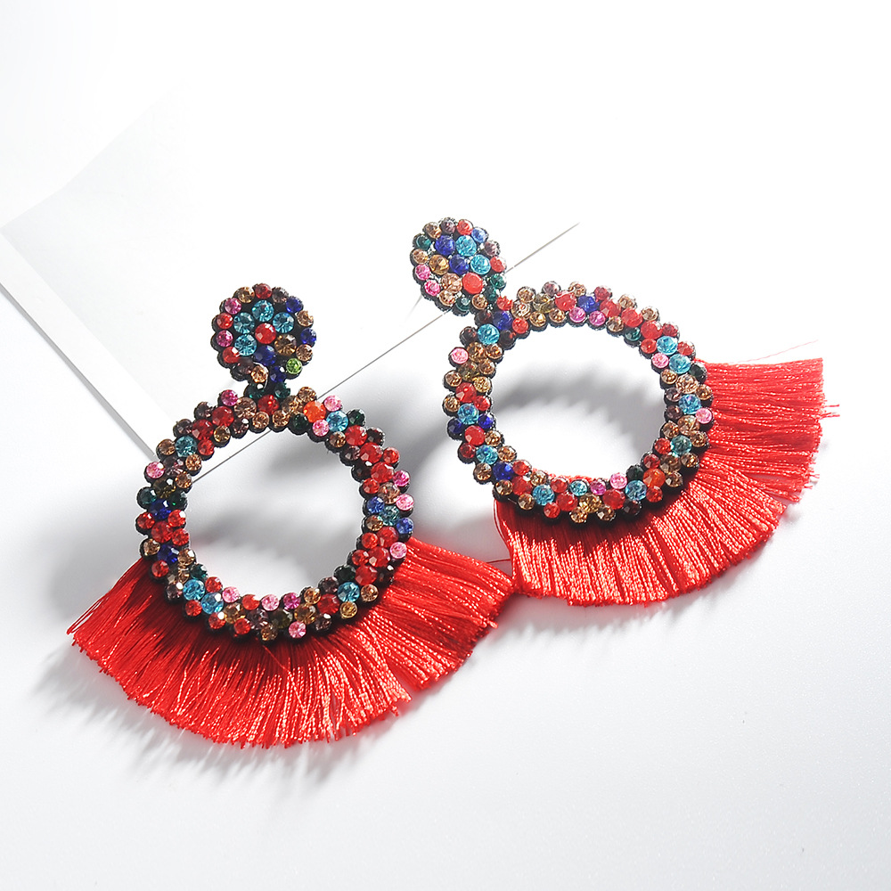 Boucles Oreilles Grandes Géométriques Colorées À Pompon En Strass À La Mode display picture 6