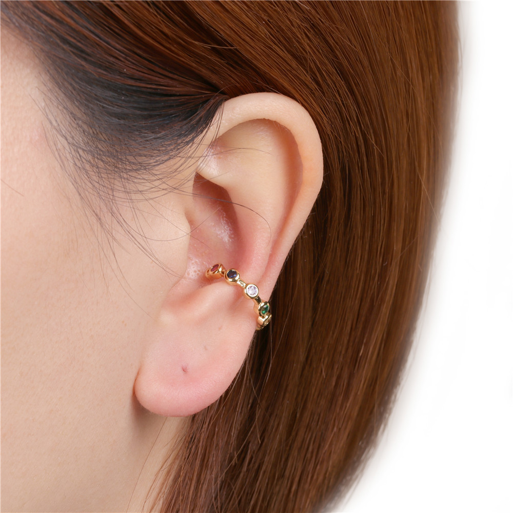 Fashion Earrings Micro-inlaid Zircon C Type Non-pierced Copper Earrings For Women Jewelry Wholesale Nihaojewelry display picture 2