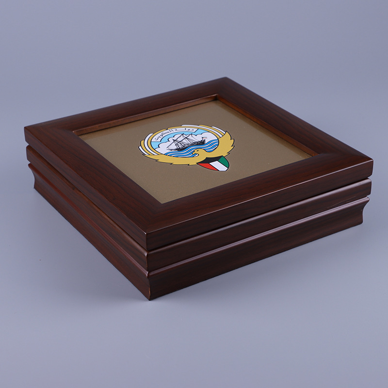 Original manufacturer of wooden, simple and exquisite cosmetic boxes, jewelry boxes and jewelry accessory boxes, wholesale and direct sales in stock detail image 4