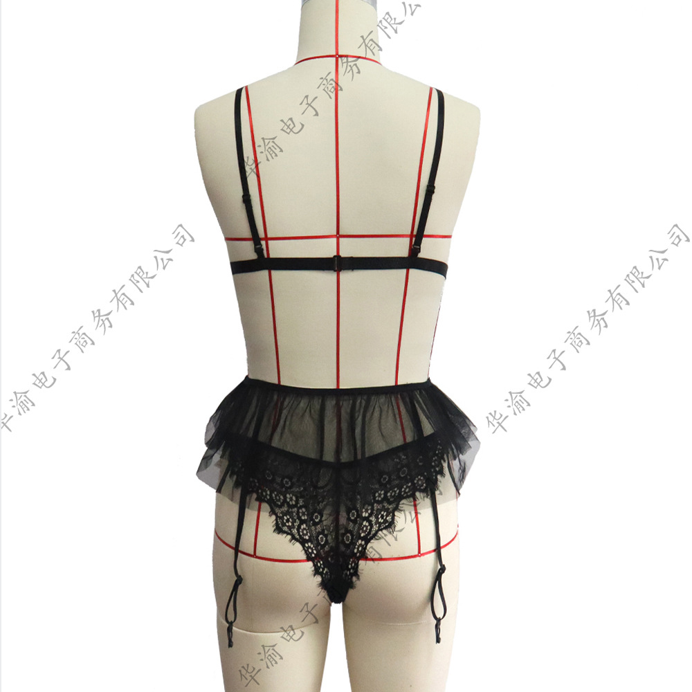 Sexy Underwear Eyelash Lace Three Point Style Spice Suit With Garter Belt Lingerie