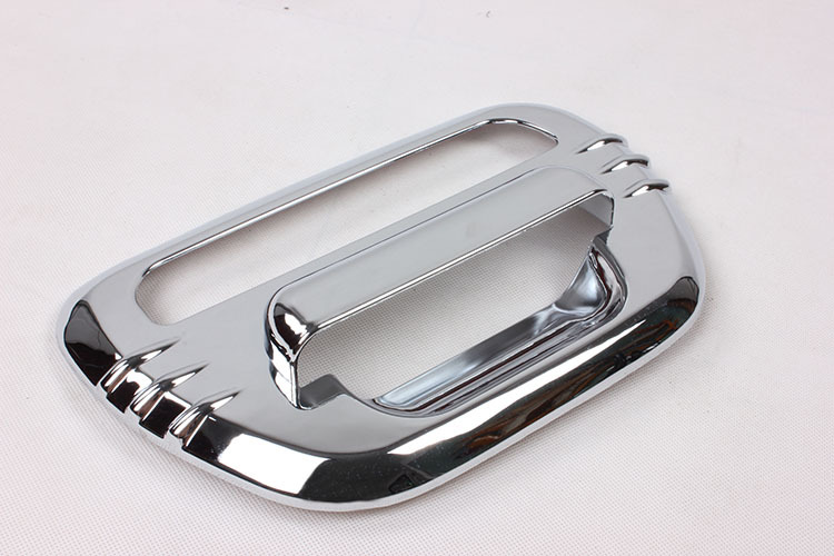 Applicable to 2006 L200/TRITON-ABS electroplating rear door bowl tail door bowl decoration parts