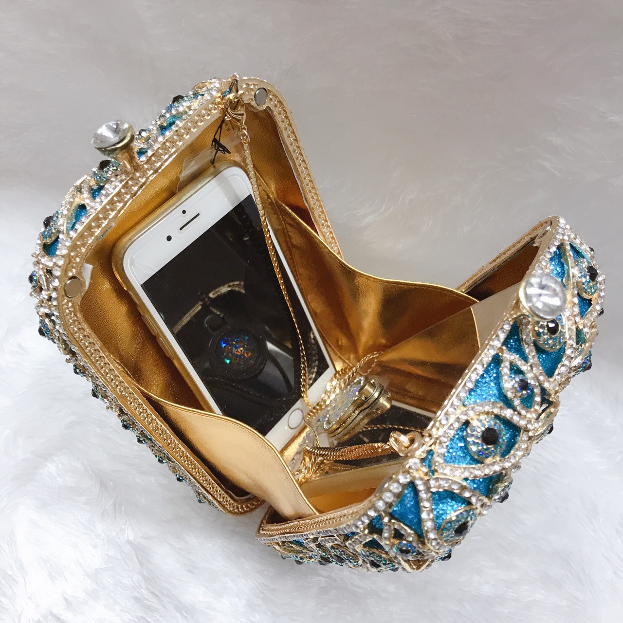 Túi clutch dạ hội đính đá pha lê kim loại rỗng kiểu dọc — Màu xanh lam, Vàng/Xanh đậm AB mắt, Màu bạc, Vàng/Con công xanh AB mắt chi tiết 28