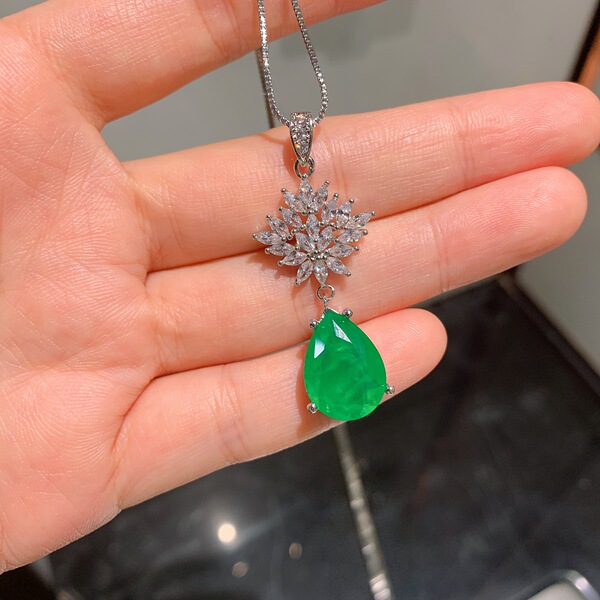Retro jewelry