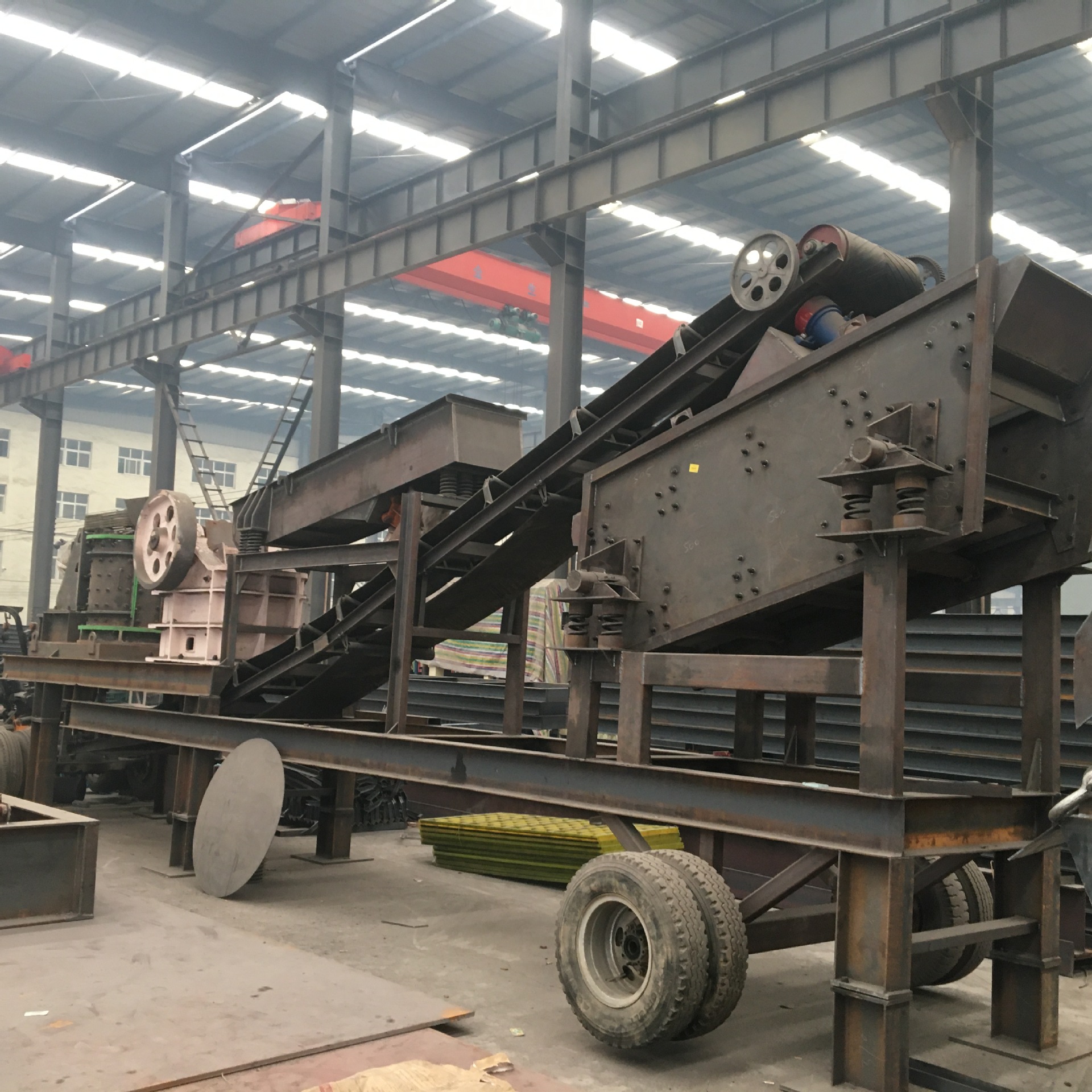 移动式建筑垃圾破碎机 砂石骨料破碎机生产线 建筑垃圾粉碎机