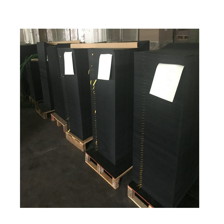 110克高滑全木浆黑卡纸 13丝木浆黑卡纸厂家 0.13MM纯木浆黑卡