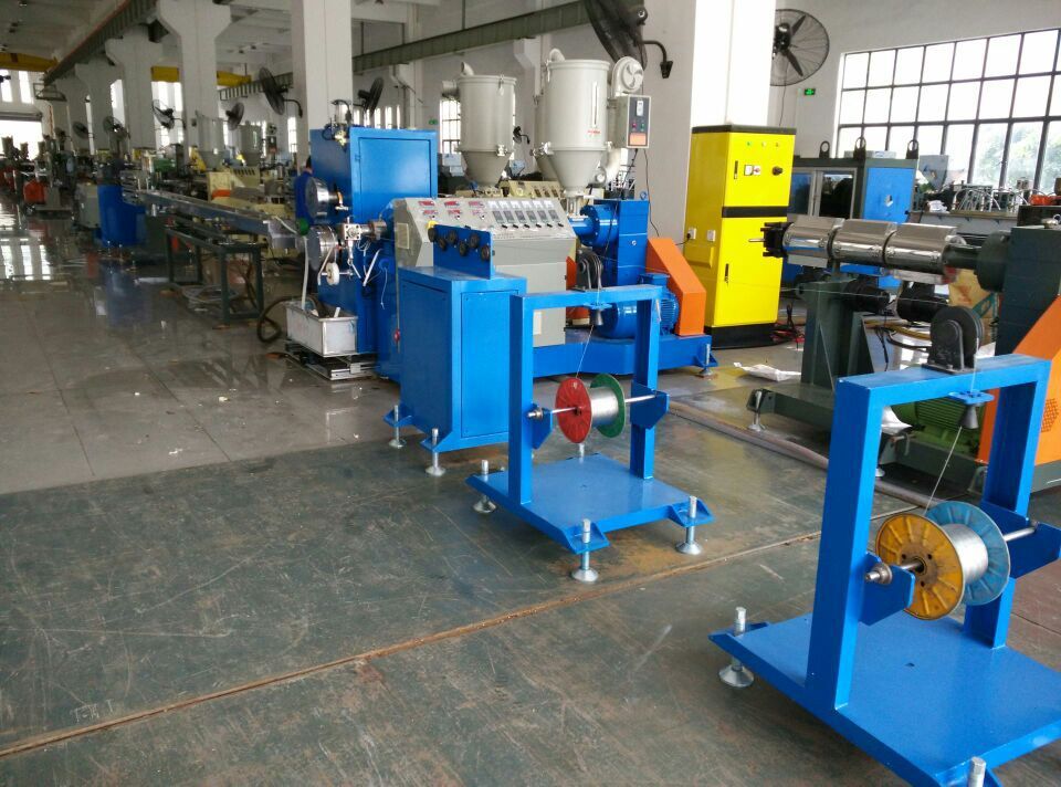 燿安供应口罩鼻梁条鼻梁筋异型条挤出生产线