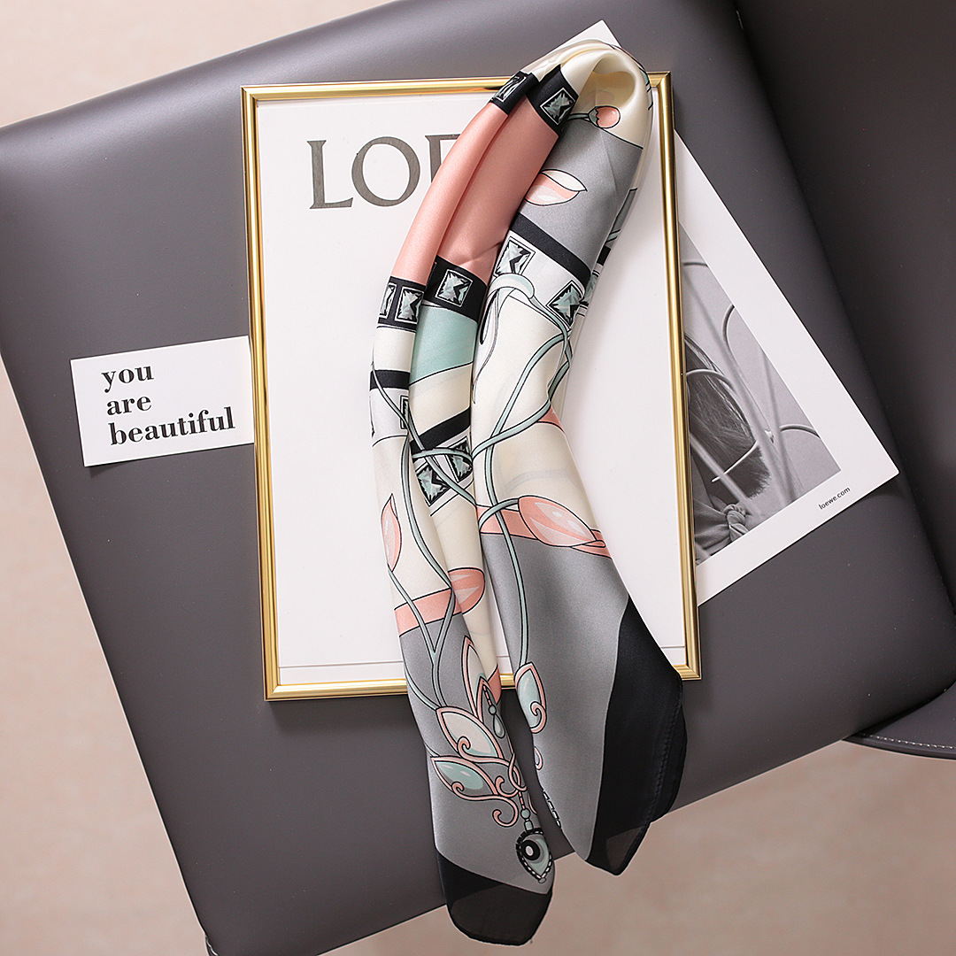 Südkoreas Dongdaemun-Imitation, neuer bedruckter kleiner Seiden-Halsschutz für Damen, vielseitiger Instagram-Halsschutz für Frühling und Herbst_voghion.com