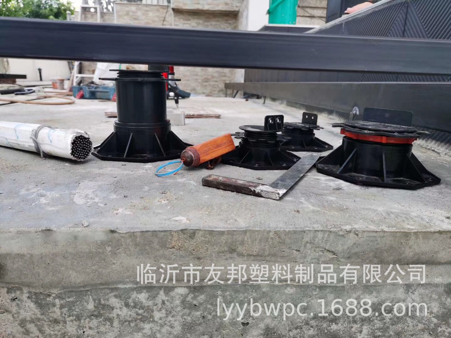 95A08E3328F7E236E2BE31B604F77E