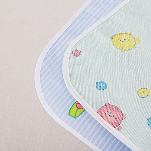Infant ice silk mat crystal velvet diaper pad summer baby double-sided waterproof washable menstrual pet pad