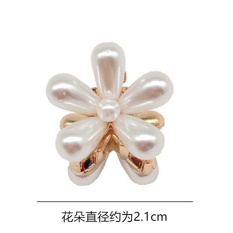 Korean Fashion Pearl Flower Hairpin display picture 1