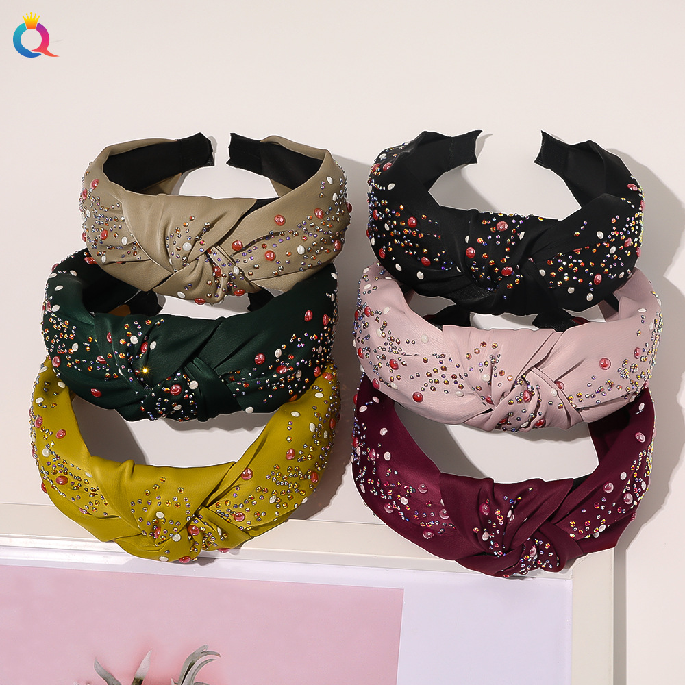 Hot-saling Color Diamond Fabric Knotted Retro Simple Plain Pressed Hair Non-slip Headband display picture 3