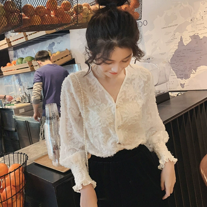 Весенняя новая дизайнерская ниша в иностранном стиле, подходящая ко всему рубашка с длинными рукавами, Женский приталенный элегантный кружевной топ-фея за рубежом