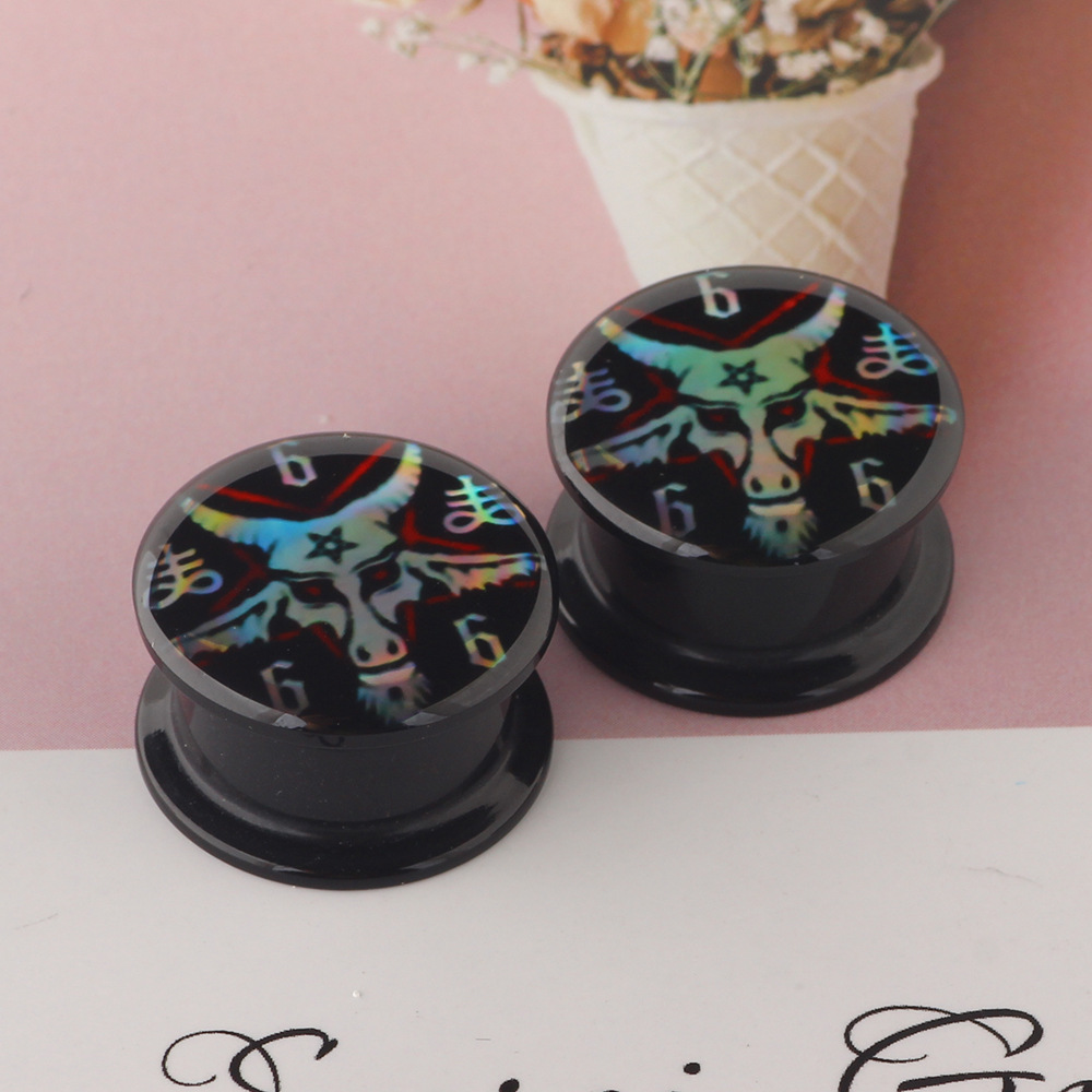 Original Design Geometric Arylic Epoxy Ear Studs 1 Piece