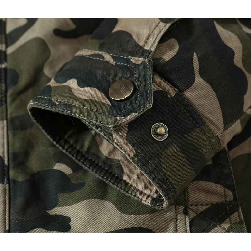 Invierno nueva juventud forrado de lana de los hombres chaqueta de camuflaje ejército ropa de trabajo de algodón suelta chaqueta de los hombres Amazon al por mayor