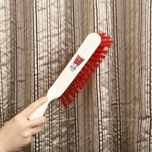 Multifunctional household bed brush plastic dust brush thickened anti-static brush bed brush cleaning sofa long handle soft brush