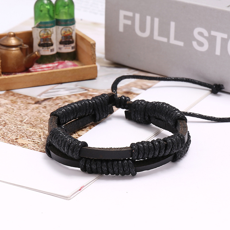 Simple Retro Woven Cowhide Bracelet display picture 5