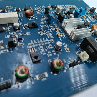 �S��ֱ���������C����XCZN012���ܷ����_�l���ڿ�PCB�·�往·��