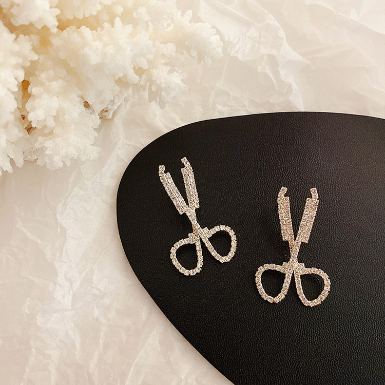 Fashion Scissors Long New S925 Silver Needle Earrings For Women Wholesale display picture 1