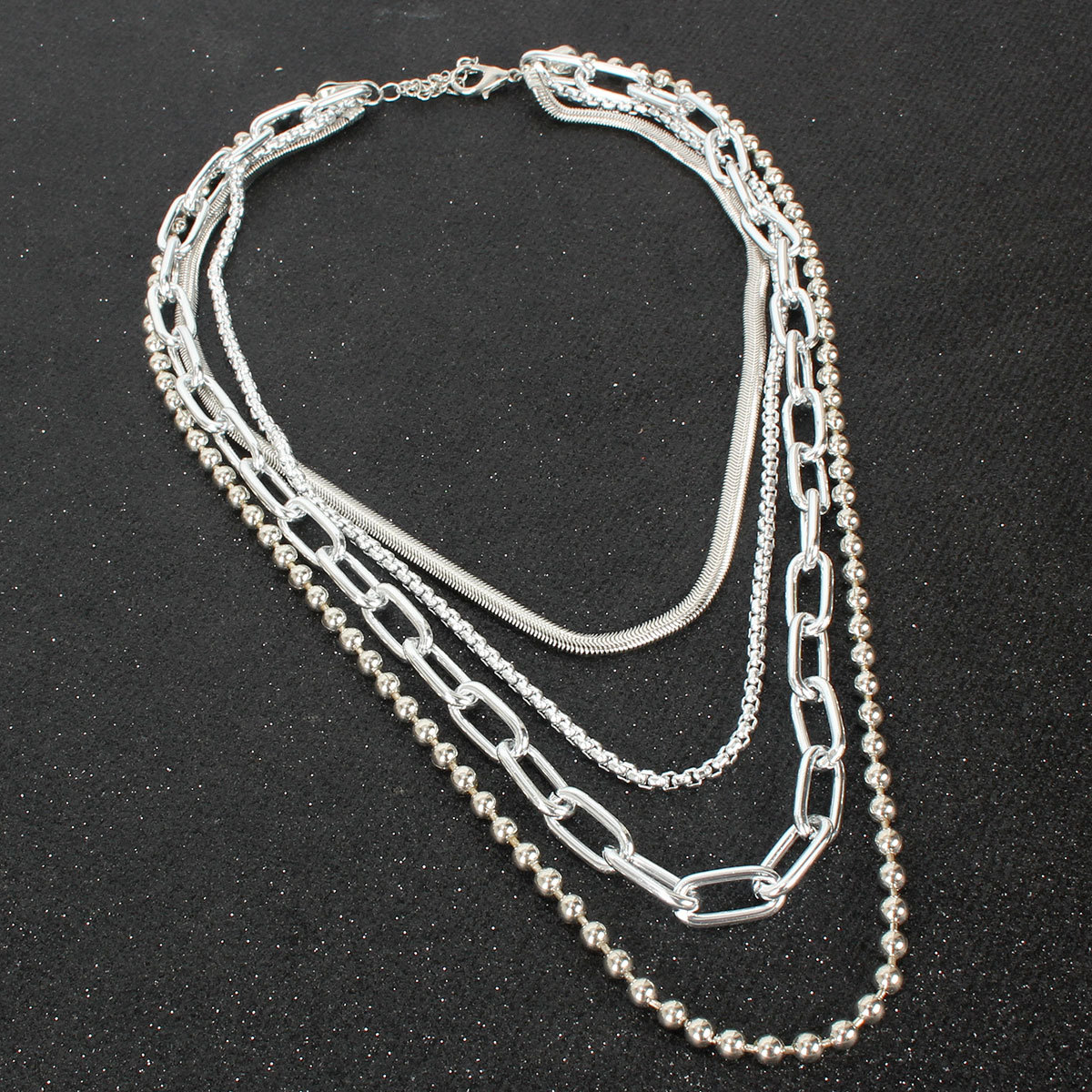 Fashion Metal Necklace Wholesale Nihaojewelry Multi-layer Chain Clavicle Chain Necklace Women display picture 5