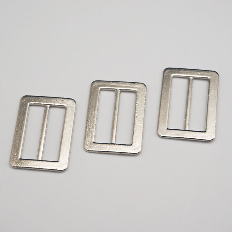 厂家直供 金属扣 金属三档扣日字扣扣子服装包配件腰带锌合金现货